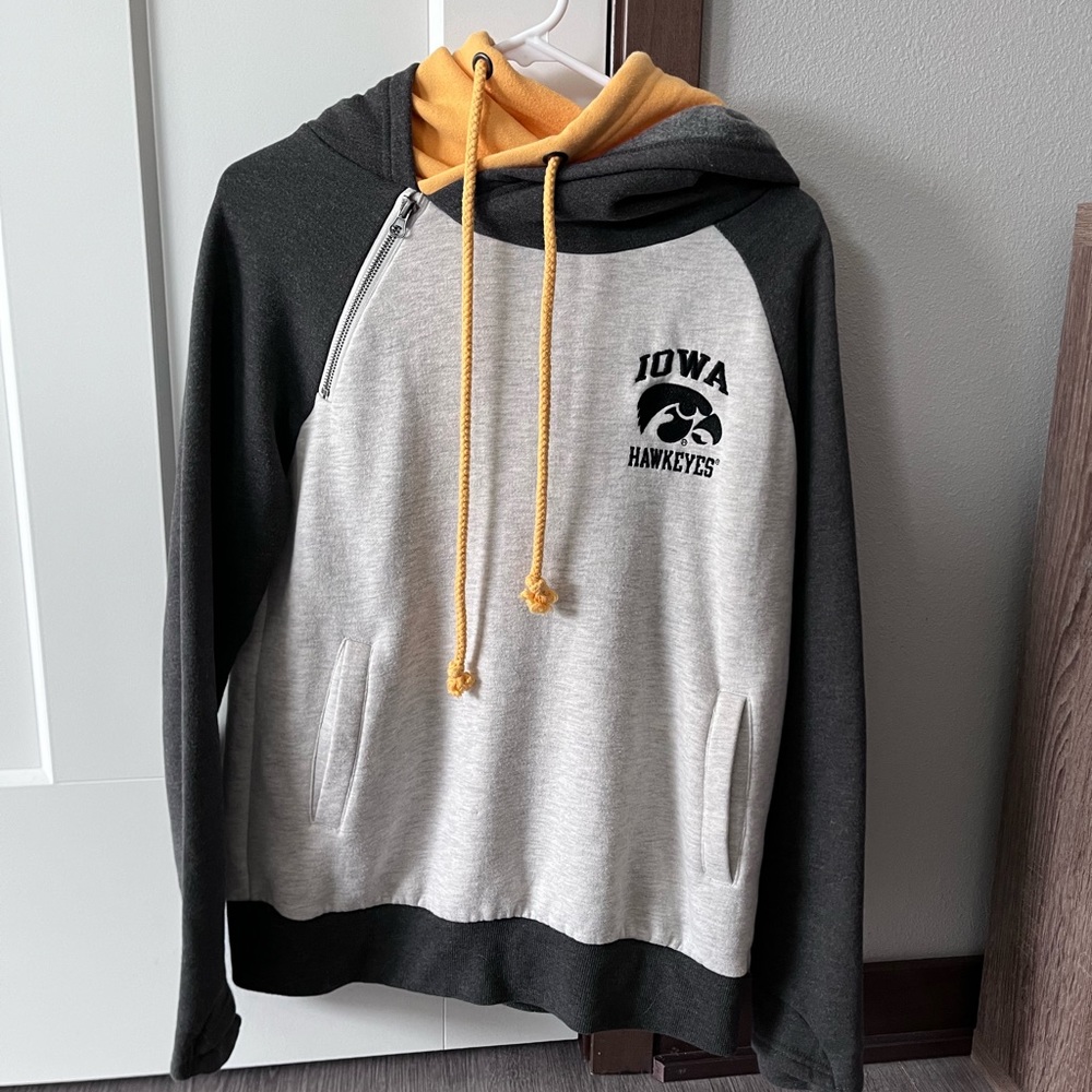 Hawkeye Women’s Hoodie